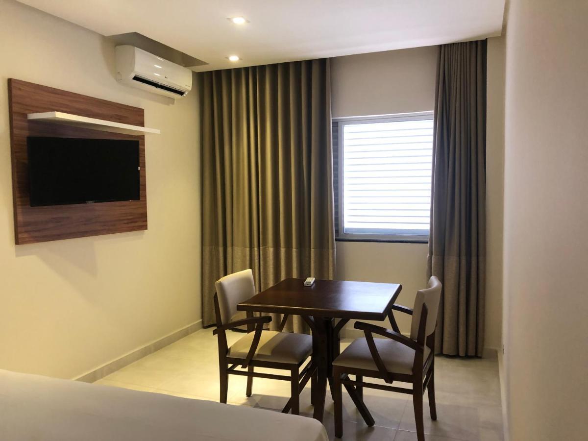 Hotel Araguaia Praia Grande  Exterior photo