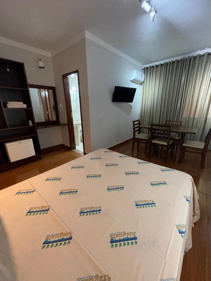 Hotel Araguaia Praia Grande  Exterior photo