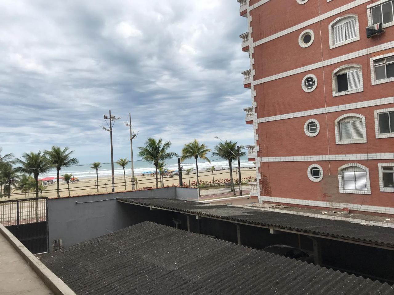 Hotel Araguaia Praia Grande  Exterior photo
